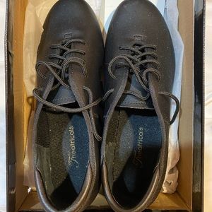 Tap shoes
